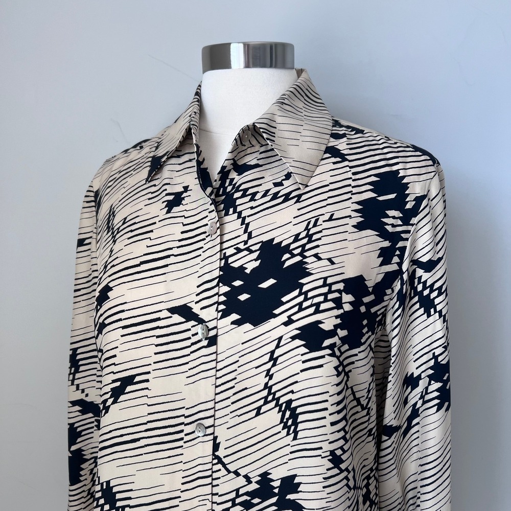 Rena Rowan Women's  100% Silk Button-Up‎ Blouse Size 12 Vintage - Picture 4 of 16